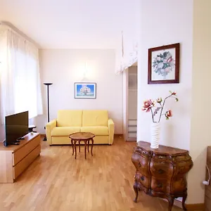  Appartamento Sofia House With Private Parking